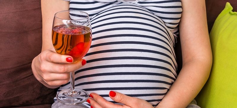 Alcool : 8000 nouveau-nés victimes chaque année en France Alcool : 8000 nouveau-nés victimes chaque année en France
