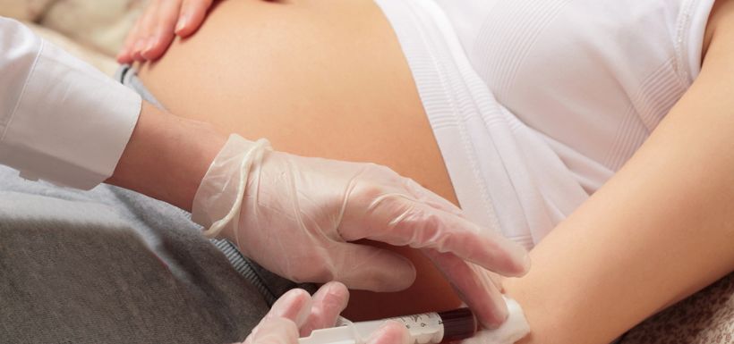 header article "Grossesse : Vers un dépistage systématique du cytomégalovirus ?"