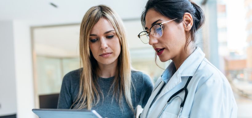 femme en consultation