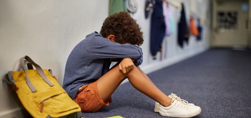 header harcèlement scolaire et effets sur le cerveau