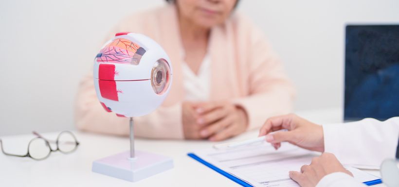 header article DMLA un implant sous-rétinien pour restaurer la vision